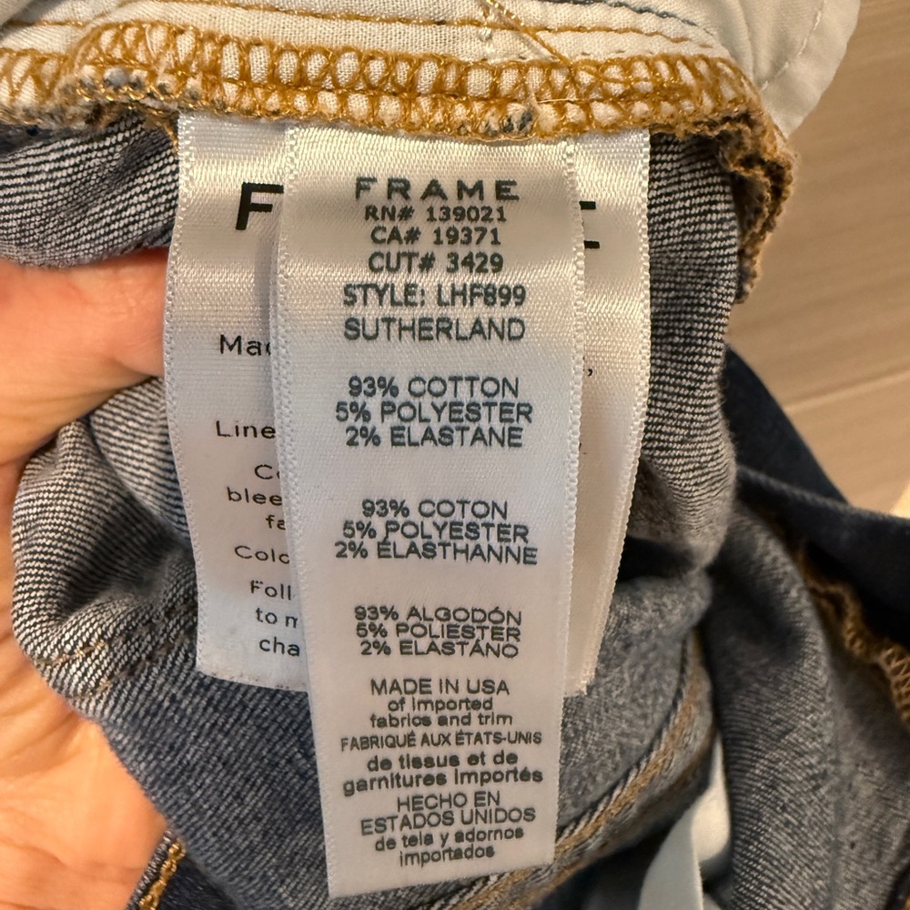 Frame Denim Blue Flare high rise Jeans - Picture 4 of 5